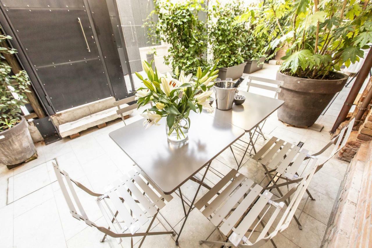 Elegant Fornasa Vecia, Canal View With A Beautiful Garden R&R Venice Exterior photo