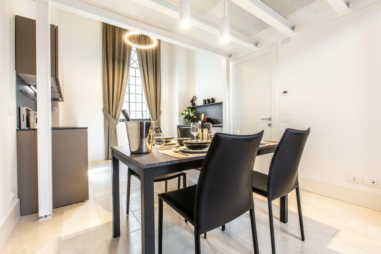 Elegant Fornasa Vecia, Canal View With A Beautiful Garden R&R Venice Exterior photo